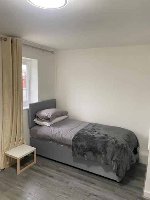 فيلا 2 Bed House Sleeps 4-5 ليفربول المظهر الخارجي الصورة